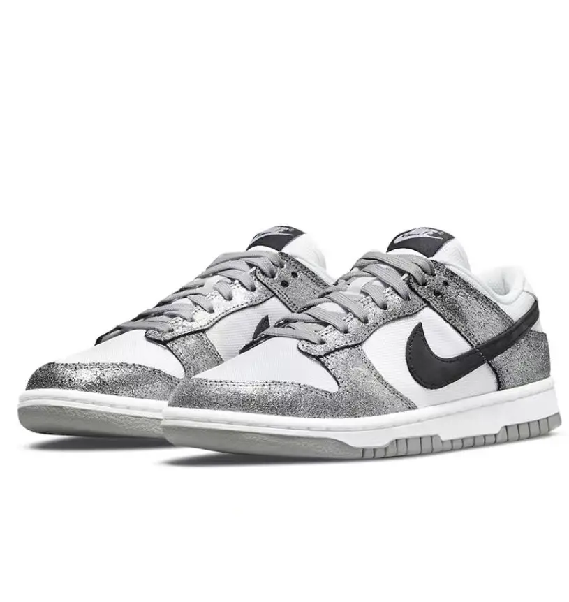Nike Golden Gals Dunk Reps Dunk Low Golden Gals Metallic Silver DO5882-001