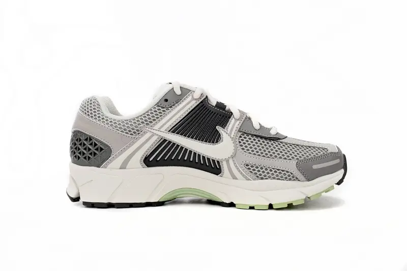 Nike Air Zoom CQ5486-200 Vomero 5 Ash FB8825-001