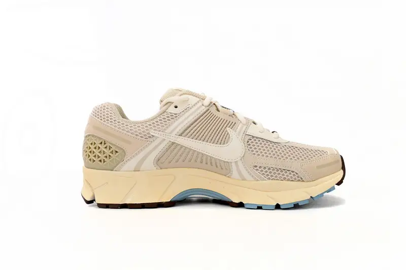 NikeAir Zoom Vomero CQ5486-200 5 Beige FB8825-111