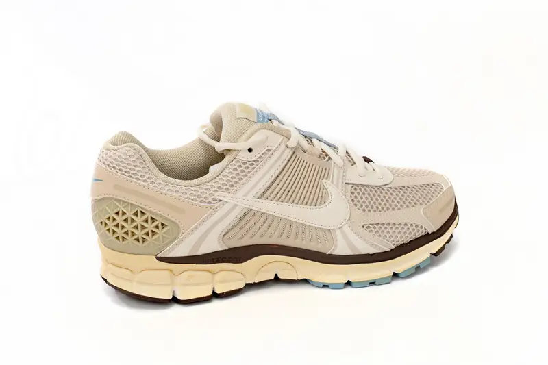 NikeAir Zoom Vomero CQ5486-200 5 Beige FB8825-111