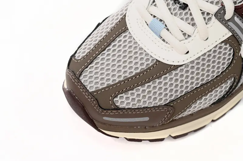 Nike Air Zoom Vomero 5 Beige Brown FD9920-022 