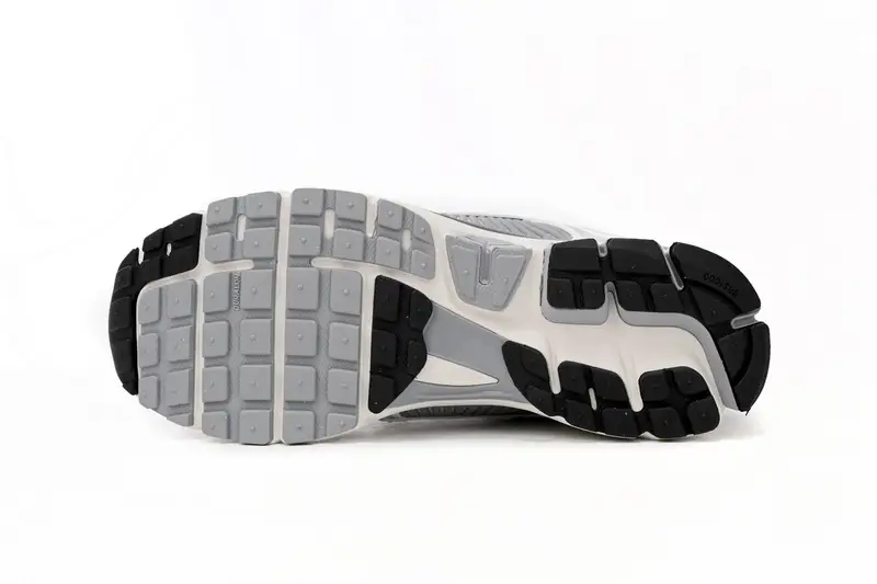 Nike Air Zoom Vomero 5 Grie Ge FD9919-001 