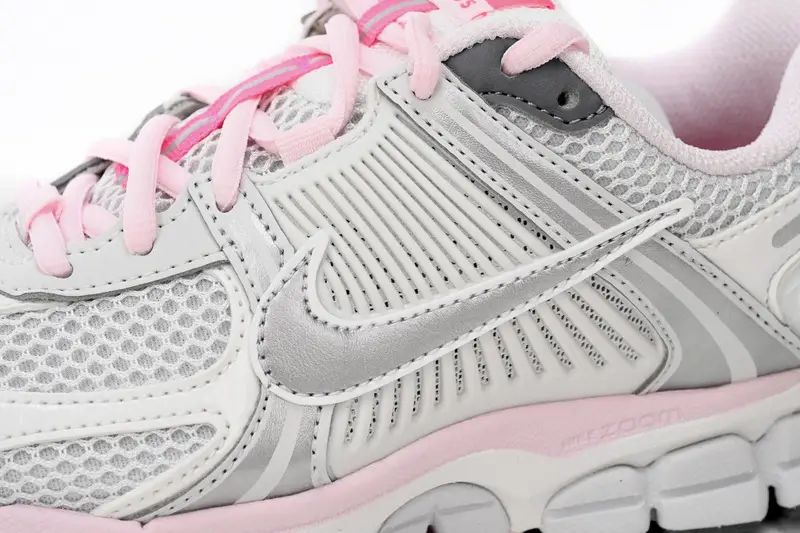 Nike CQ5486-200 Air Zoom Vomero 5 Pink FN3695-001