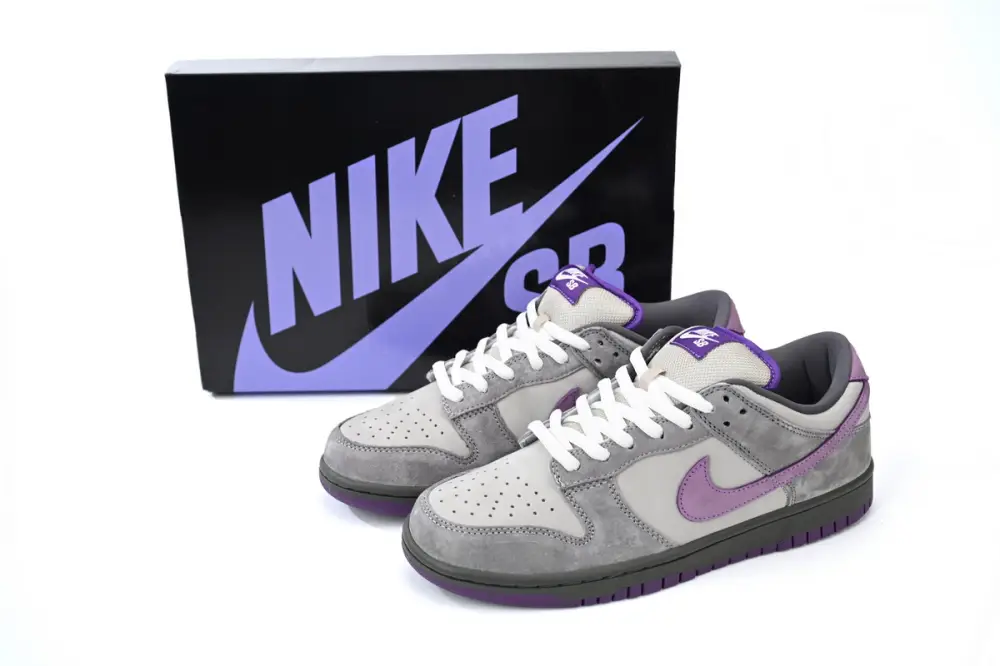 Nike SB Dunk Low Purple Pigeon 304292-051 
