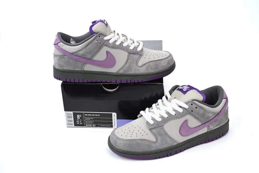 Nike SB Dunk Low Purple Pigeon 304292-051 