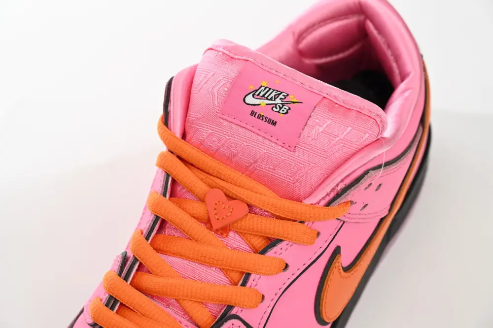 The Powerpuff Girls x Nike SB Dunk Low “Blossom” powerpuff dunk Reps FD2631-600