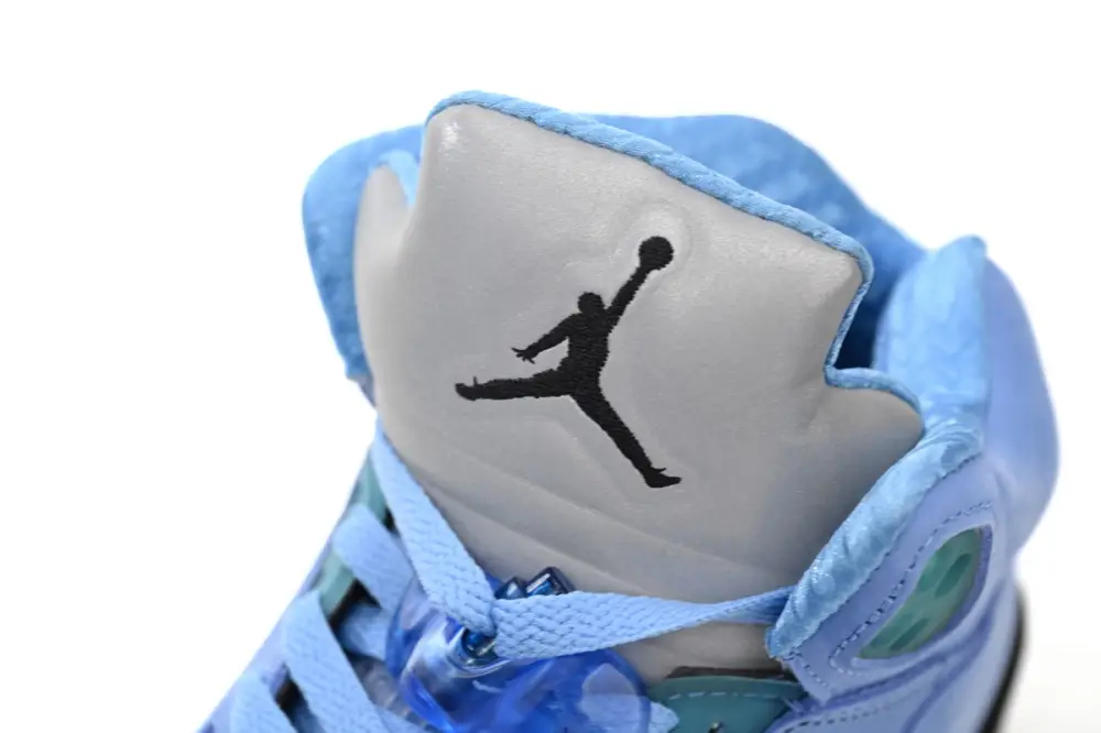 Air Jordan Replica Jordan 5  UNC University 5 Retro UNC University Blue
