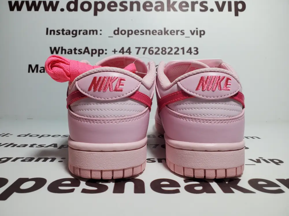 Nike dunk reps Dunk Low Triple Pink DH9765-600