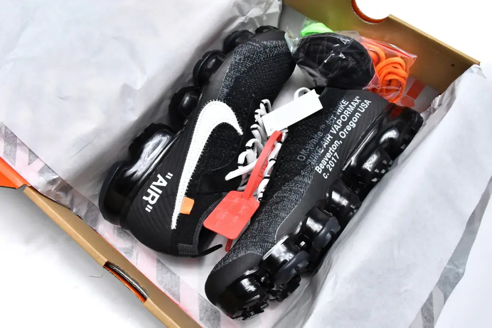 OFF White x Nike Air VaporMax Black White 