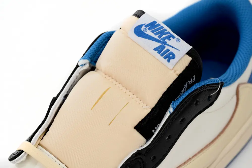 Fragment Travis Scott  Fragment reps Design x Travis Scott x Air Jordan 1 Low-DM7866-140(Top version)