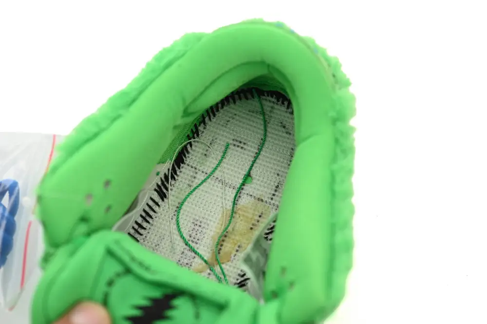 Grateful Dunk Green Bear Dead x Nike SB Dunk Low “Green Bear” CJ5378-300
