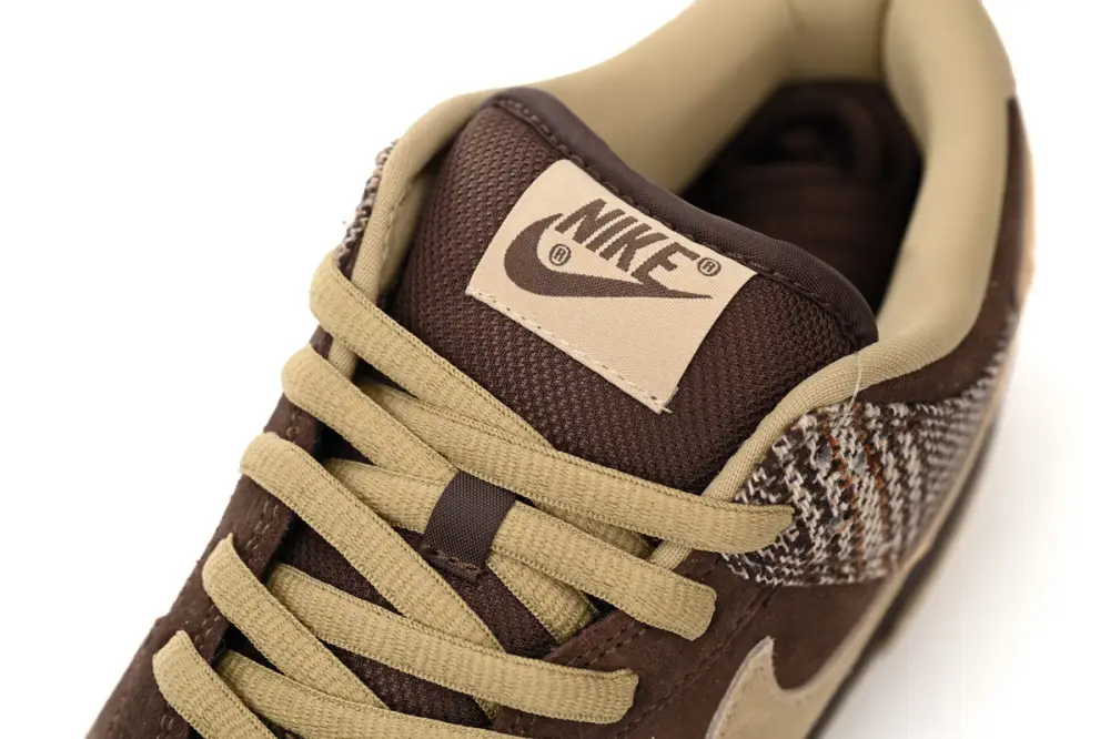Nike SB Dunk Low Tweed 304292-223 