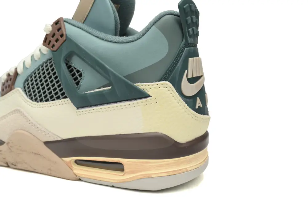 KNCW x  Cheap Air Jordan 4 Retro Blue Grey Brown 