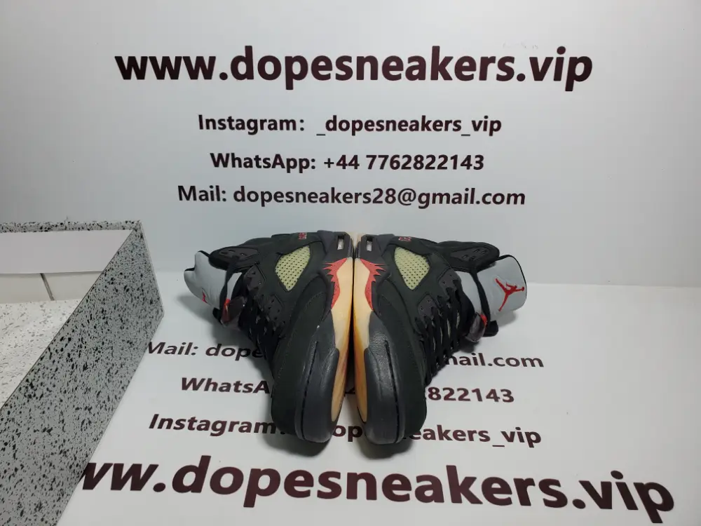 Air Jordan 5 Gore-Tex Off Noir Reps Jordan 5 Retro Gore-Tex Off Noir DR0092-001