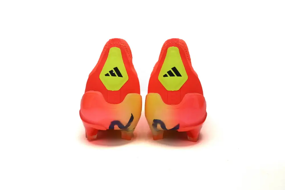 Adidas Predator Mutator 20.1 Low Black Red IG7712 (Laceless) 