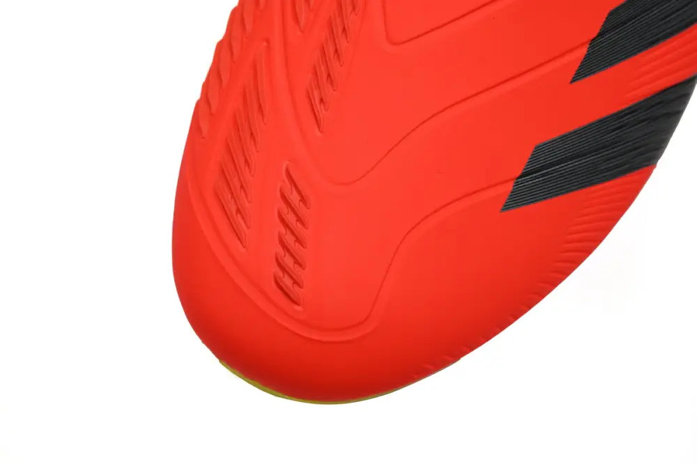 Adidas Predator Mutator 20.1 Low Black Red IG7712 (Laceless) 
