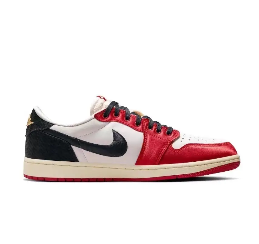 Jordan 1 Retro Low OGTrophy Room Away 