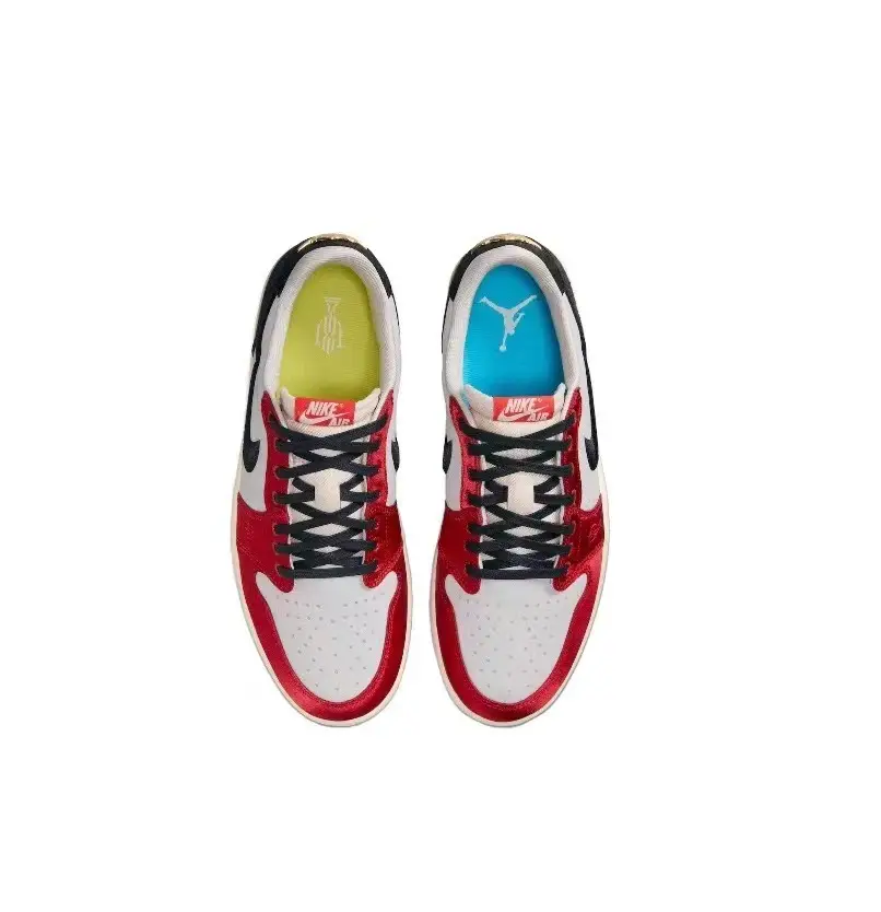 Jordan 1 Retro Low OGTrophy Room Away 