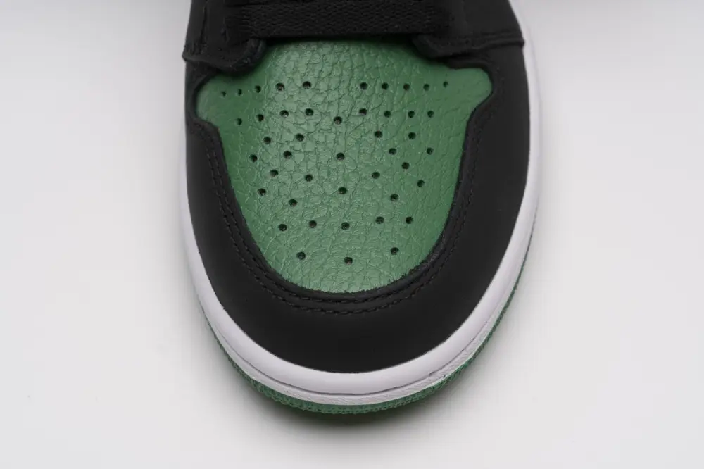 Air Jordan 1 Retro High Pine Green Black 555088-030 