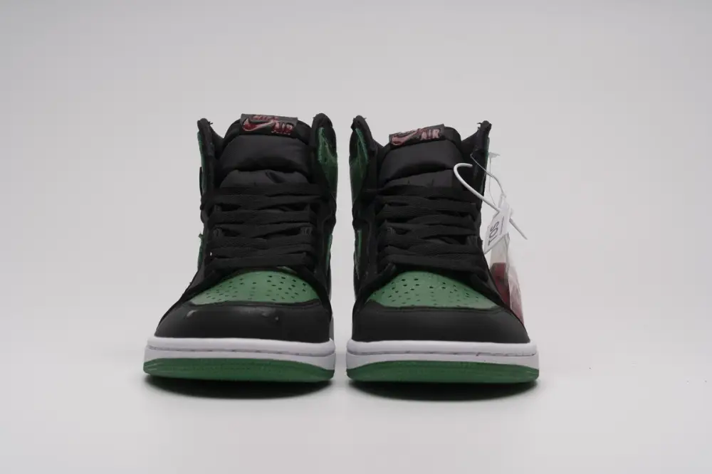 Air Jordan 1 Retro High Pine Green Black 555088-030 