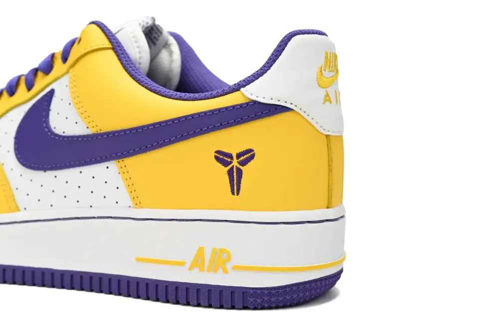 Nike Air Force 1 Reps Kobe Bryant x NK Air Force 1 Low Retro QS FZ1151-100