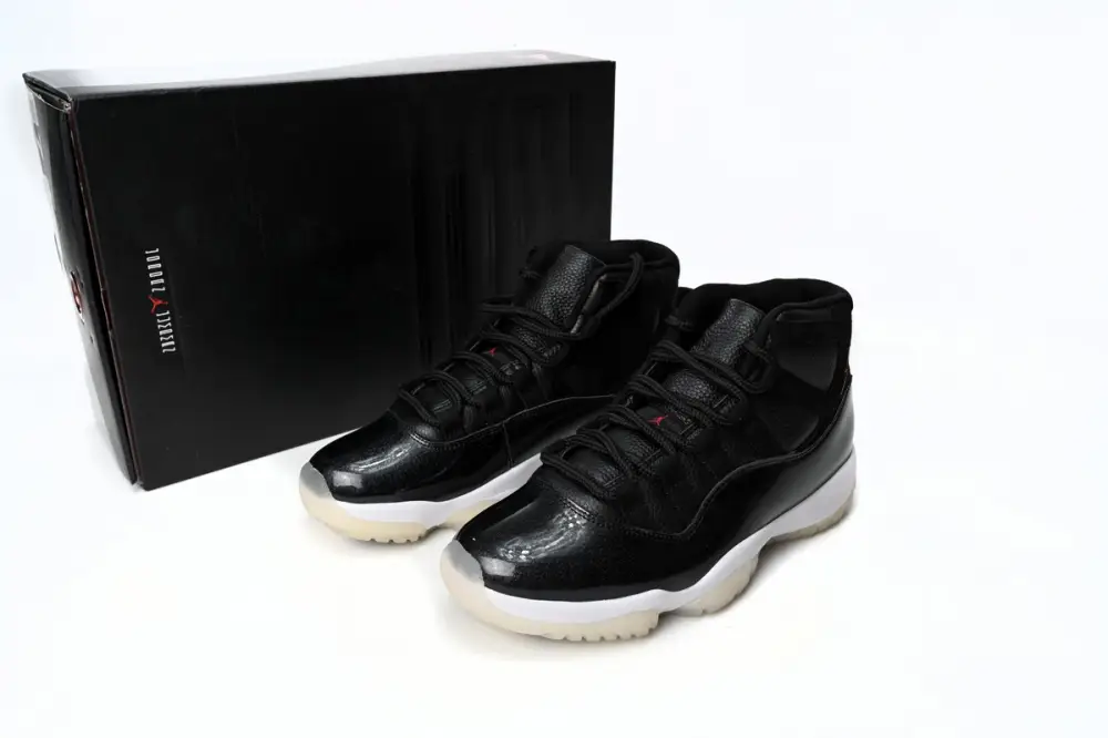 Jordan 11 25th Anniversary Black Silver Eyelets Reps 