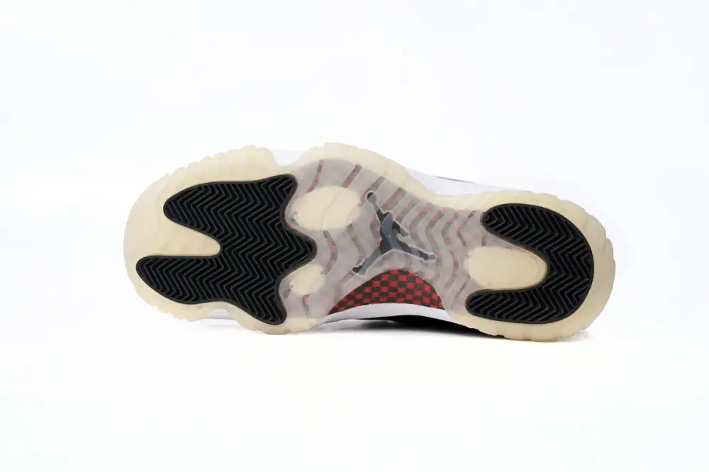 Jordan 11 25th Anniversary Black Silver Eyelets Reps 