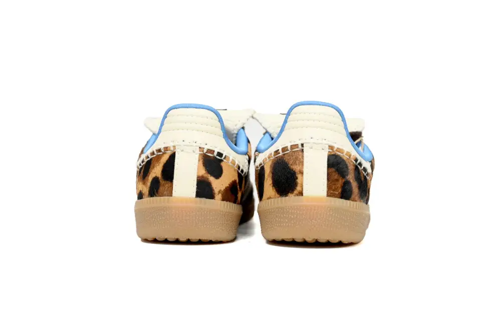 adidas Yeezy Desert Boot Reps Samba Vegan IE0578