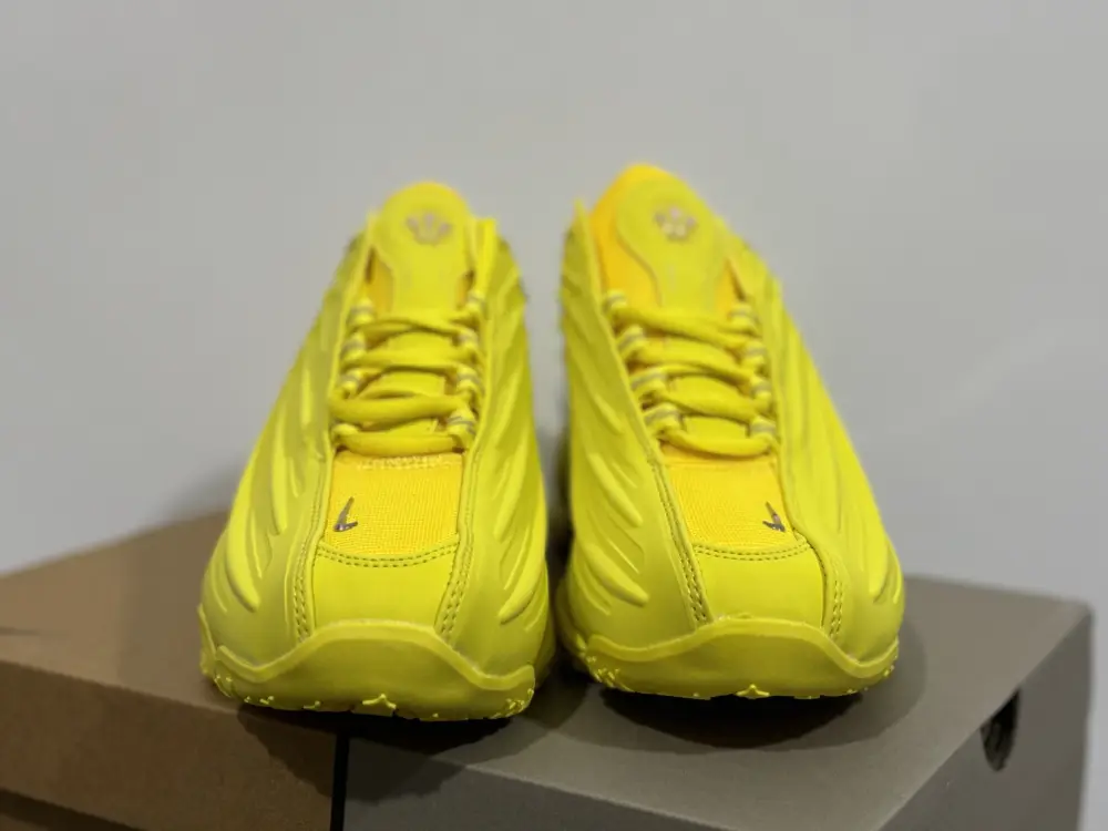Nike Hot Step 2 Drake NOCTA Opti Yellow   DZ7293-700 