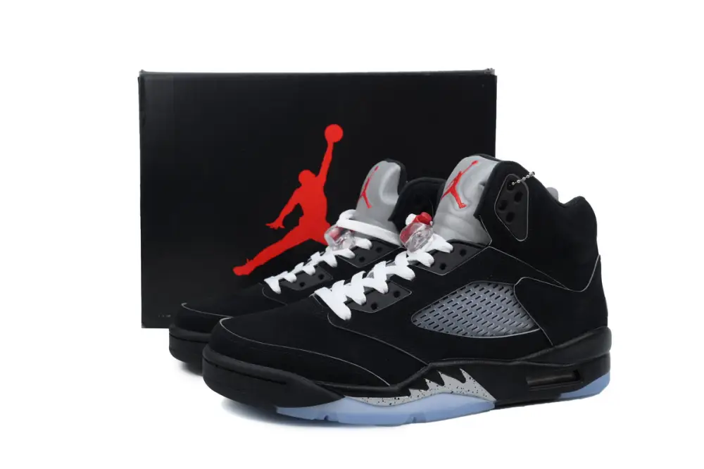 Air Jordan 5“Black Metallic Reimagined" HF3975-001 