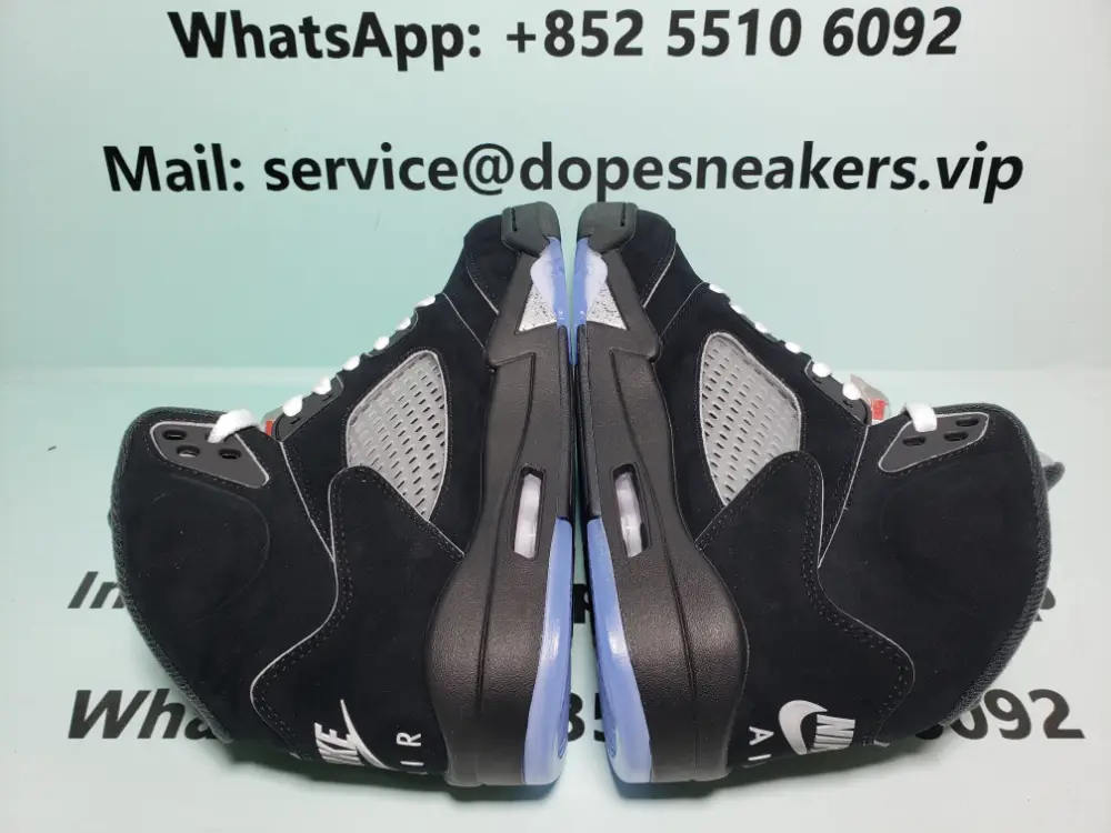 Air Jordan 5“Black Metallic Reimagined" HF3975-001 