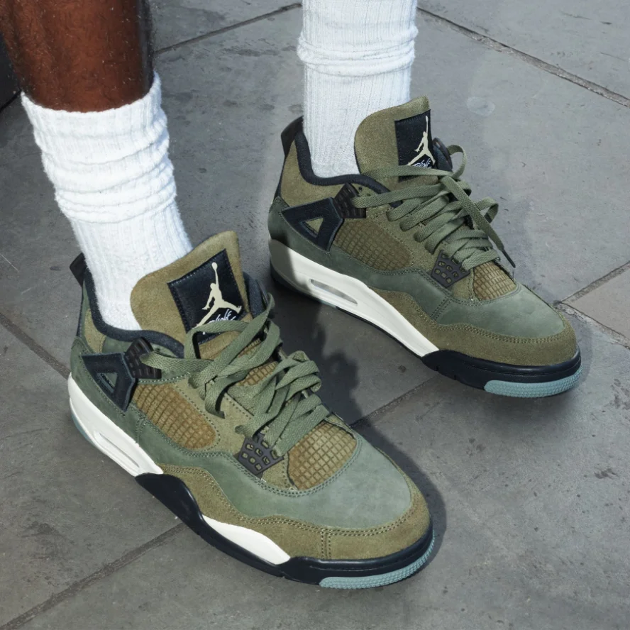 Air Jordan Retro 4 Red Thunder Retro SE 'Craft - Olive'