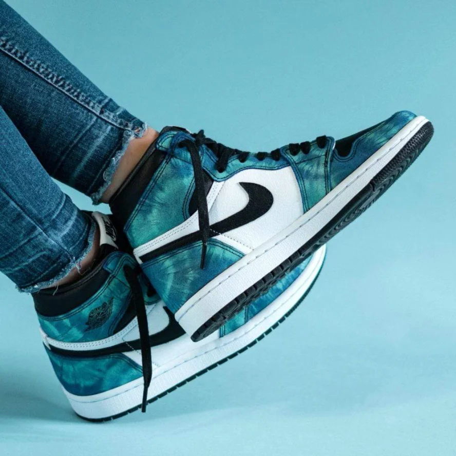 Air Jordan 1 High Tops Wmns Retro High OG 'Tie-Dye'
