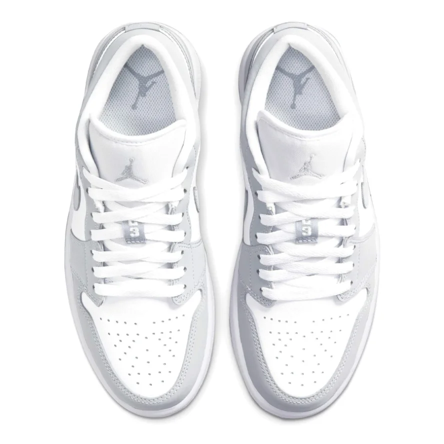 Air Jordan Retro Chicago 1 Low Wmns 'White Wolf Grey'