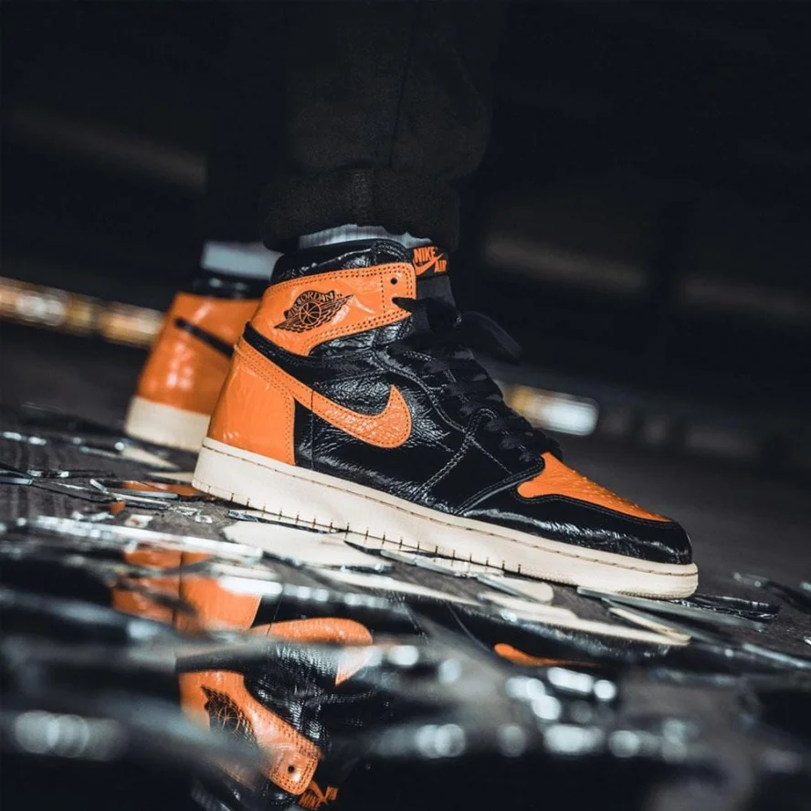 Air Jordan 1 Zoom Cmft 2 D铆a De Muertos Retro High OG “Shattered Backboard 3.0”