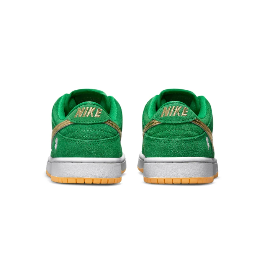 Baby Blue Nike Dunks Low SB ‘St. Patrick’s Day’